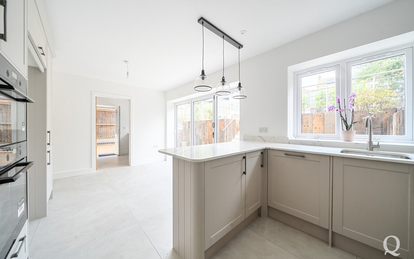 Clovelly Drive, Minster on Sea, Sheerness, Kent, ME12, 11441, image-8 - Quealy & Co