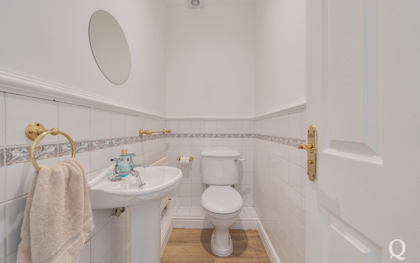 Horsham Lane, Rainham, Gillingham, Kent, ME8, 11453, image-17 - Quealy & Co