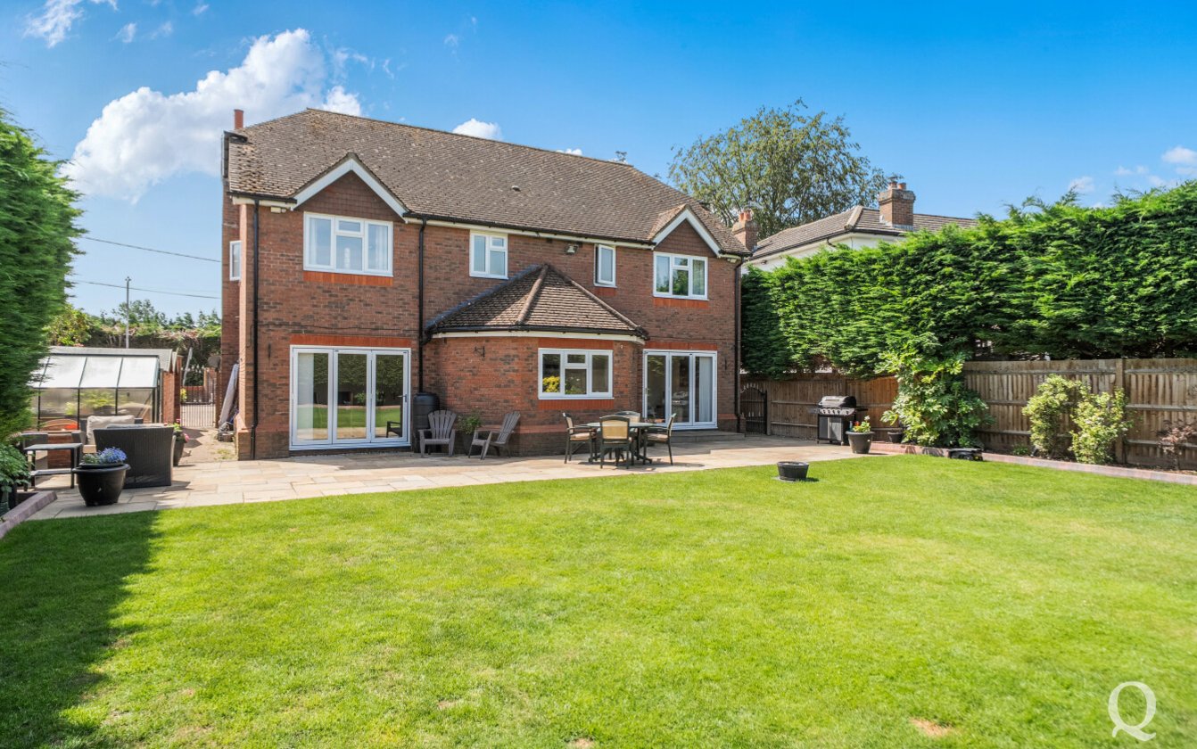 Horsham Lane, Rainham, Gillingham, Kent, ME8, 11453, image-20 - Quealy & Co