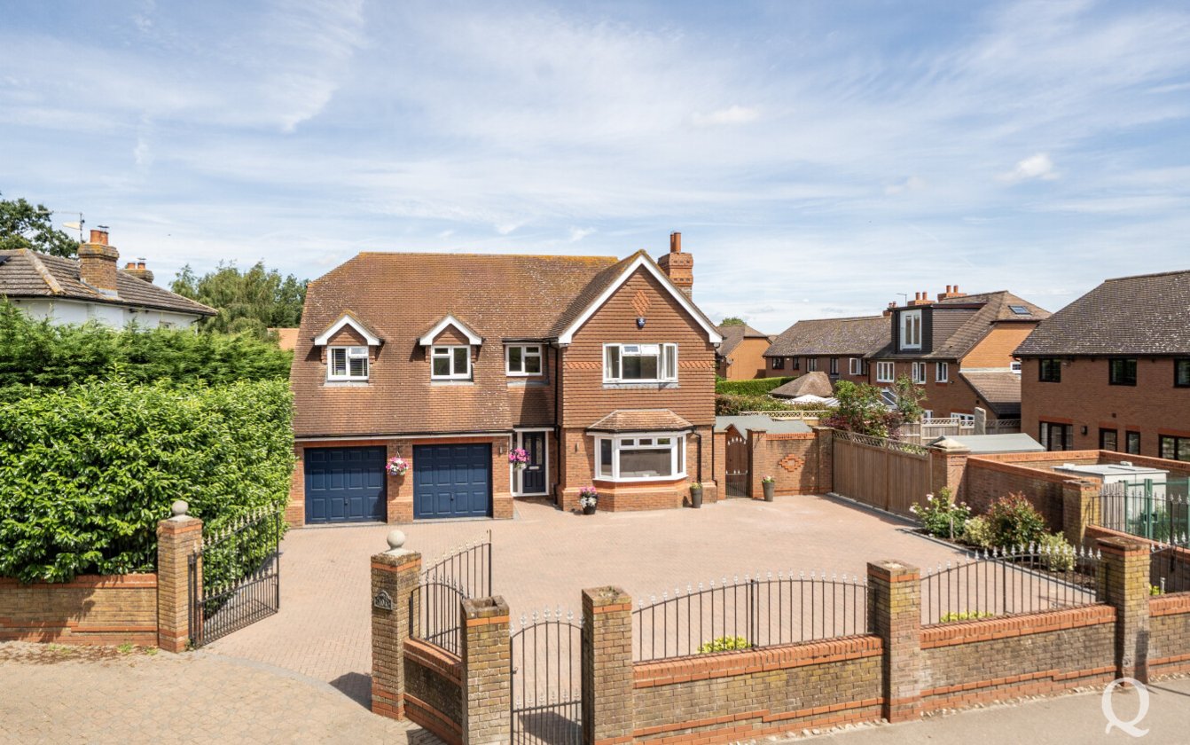 Horsham Lane, Rainham, Gillingham, Kent, ME8, 11453, image-24 - Quealy & Co
