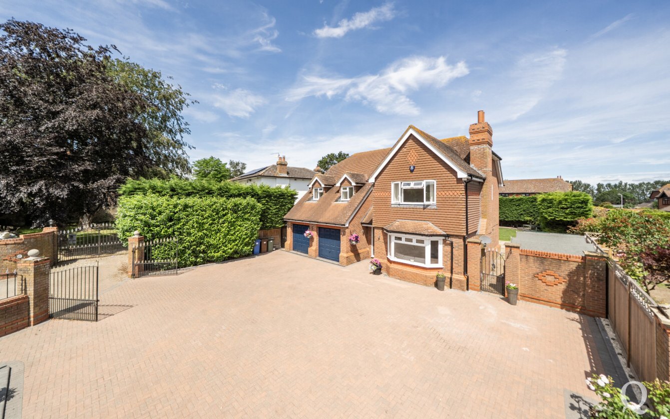 Horsham Lane, Rainham, Gillingham, Kent, ME8, 11453, image-1 - Quealy & Co
