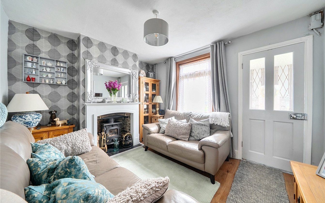 Grove Road, Upper Halling, Rochester, Kent, ME2, 11454, image-2 - Quealy & Co