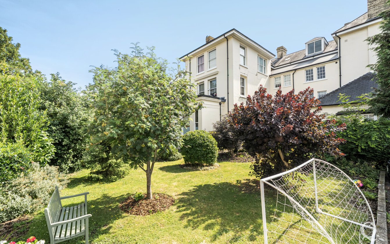 8 Whitehall Court, Bell Road, Sittingbourne, Kent, ME10, 11477, image-2 - Quealy & Co