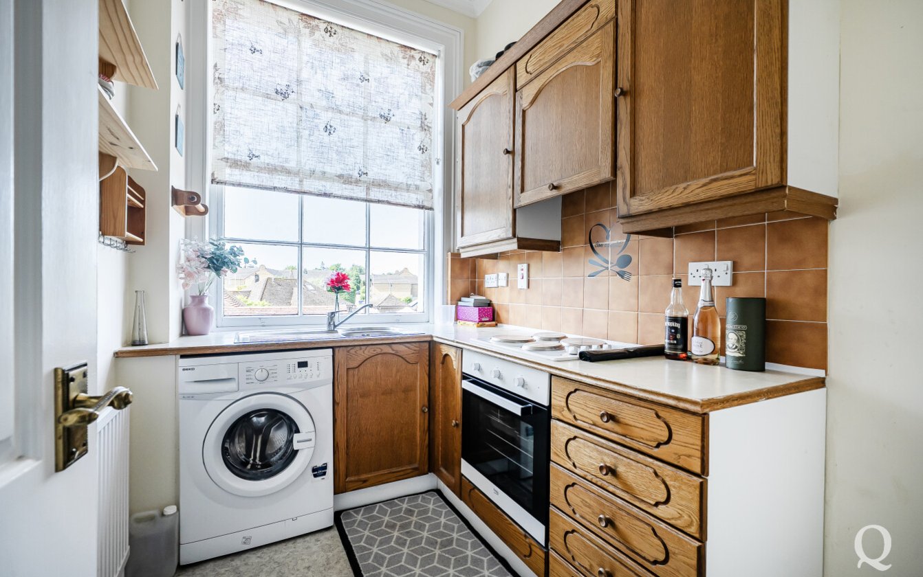 8 Whitehall Court, Bell Road, Sittingbourne, Kent, ME10, 11477, image-3 - Quealy & Co
