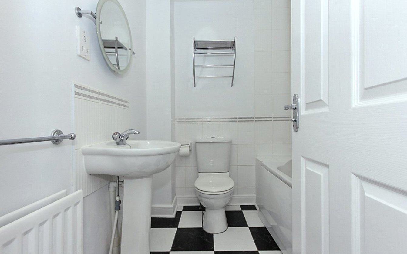 Emerald Crescent, Sittingbourne, ME10, 1242, image-12 - Quealy & Co