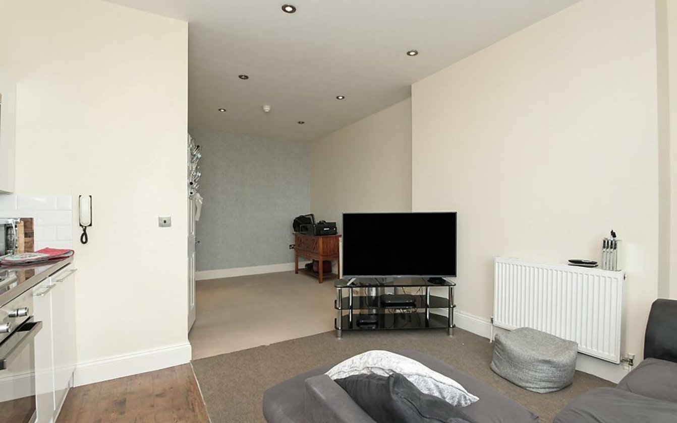 40 High Street, Sittingbourne, Kent, ME10, 1392, image-9 - Quealy & Co