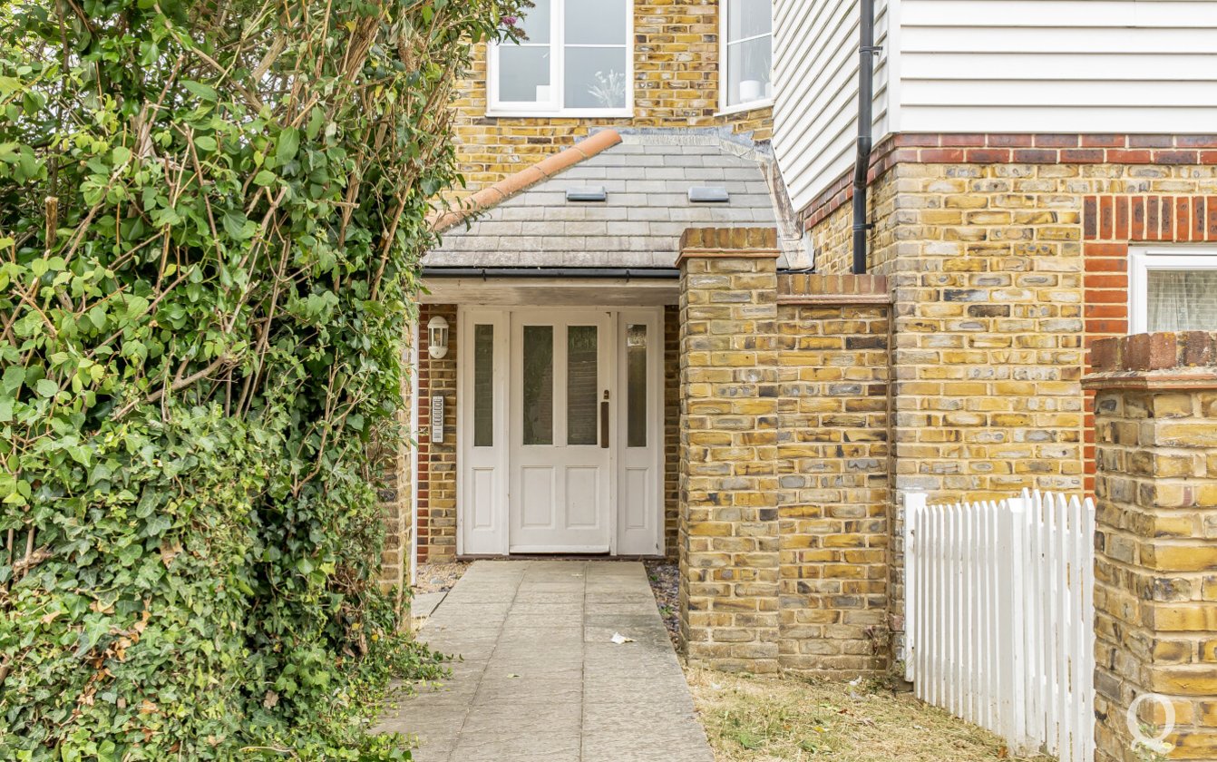 Mansfield Drive, Iwade, Sittingbourne, Kent, ME9, 17537, image-18 - Quealy & Co