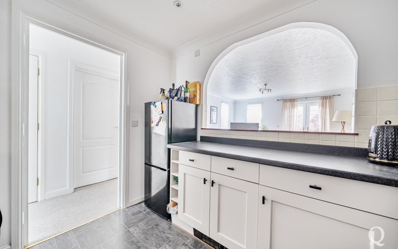Mansfield Drive, Iwade, Sittingbourne, Kent, ME9, 17537, image-8 - Quealy & Co