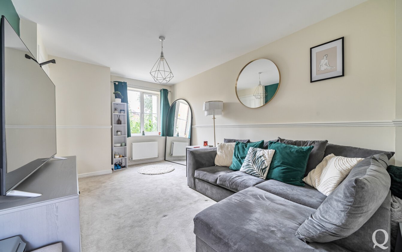 Peach Blossom Drive, Iwade, Sittingbourne, Kent, ME9, 17573, image-6 - Quealy & Co