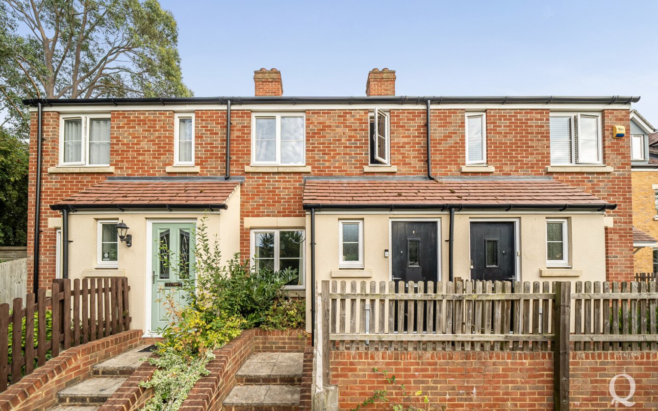 Peach Blossom Drive, Iwade, Sittingbourne, Kent, ME9, 17573, image-1 - Quealy & Co