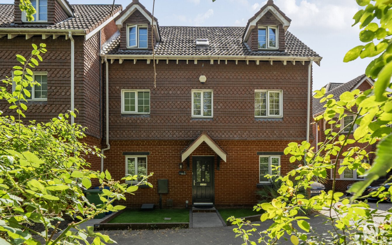 Ruby Close, Sittingbourne, Kent, ME10, 17686, image-25 - Quealy & Co