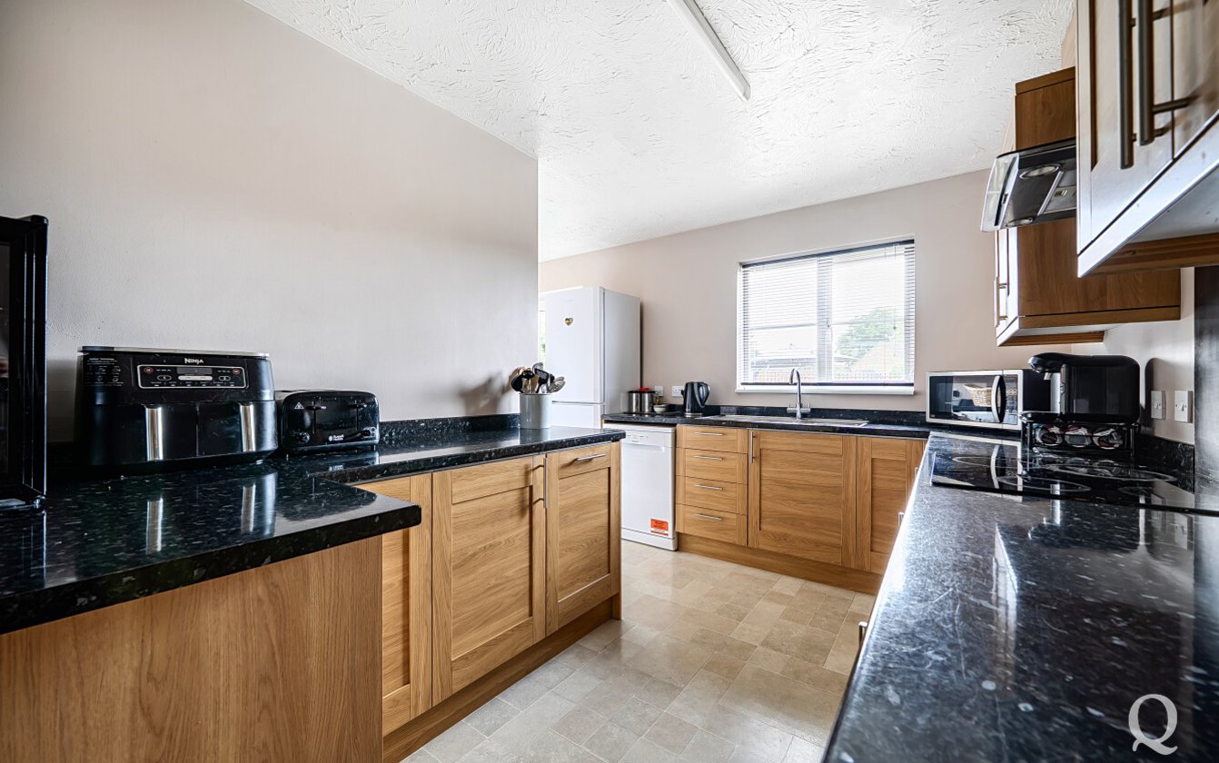 Moonfleet Close, Kemsley, Sittingbourne, Kent, ME10, 17688, image-2 - Quealy & Co