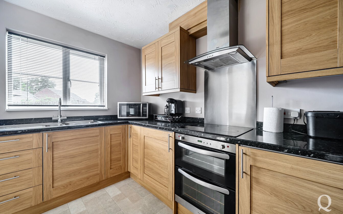 Moonfleet Close, Kemsley, Sittingbourne, Kent, ME10, 17688, image-9 - Quealy & Co