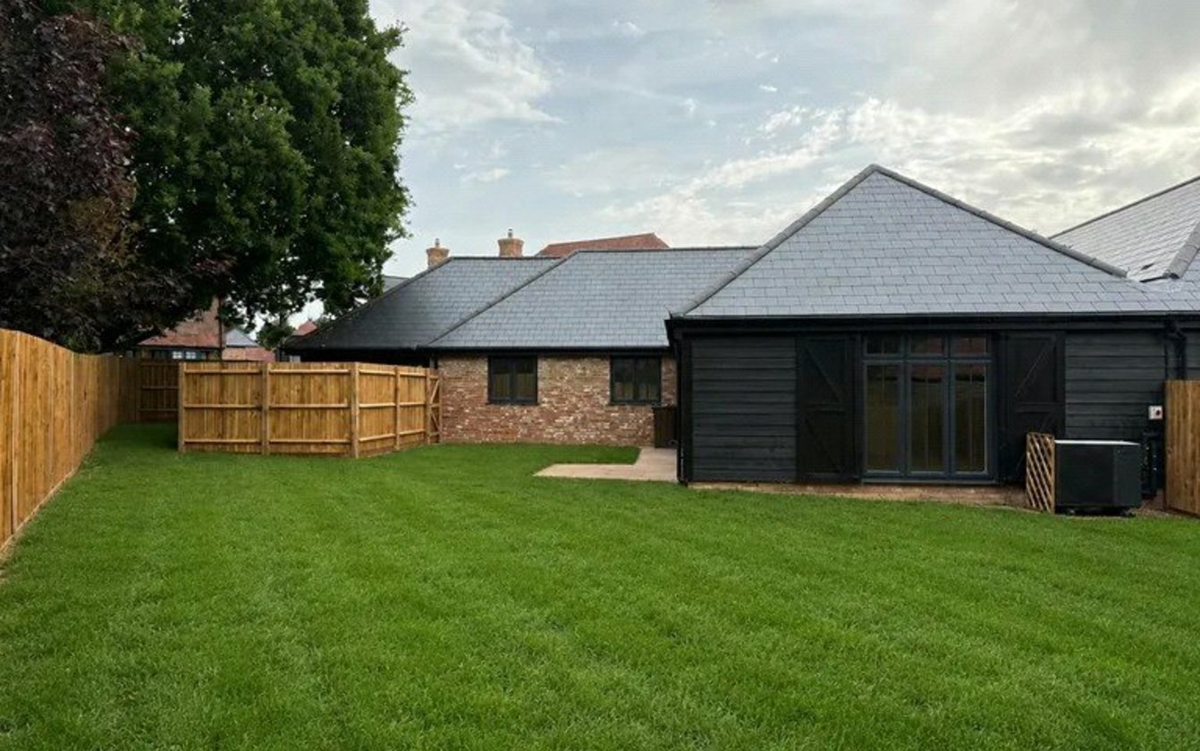 Farriers Green, London Road, Gillingham, Kent, ME8, 18024, image-8 - Quealy & Co