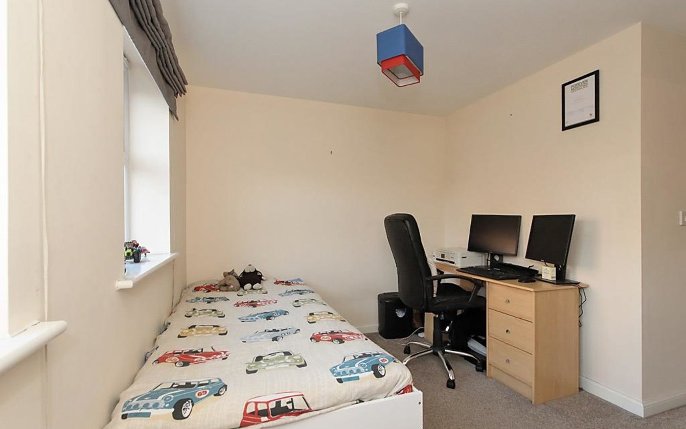 Easton Drive, Sittingbourne, ME10, 2441, image-9 - Quealy & Co