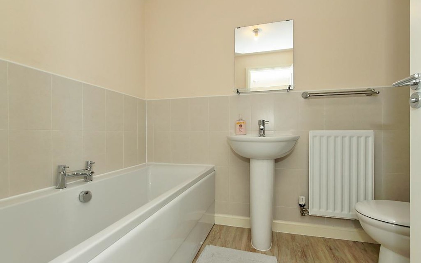 Easton Drive, Sittingbourne, ME10, 2441, image-6 - Quealy & Co