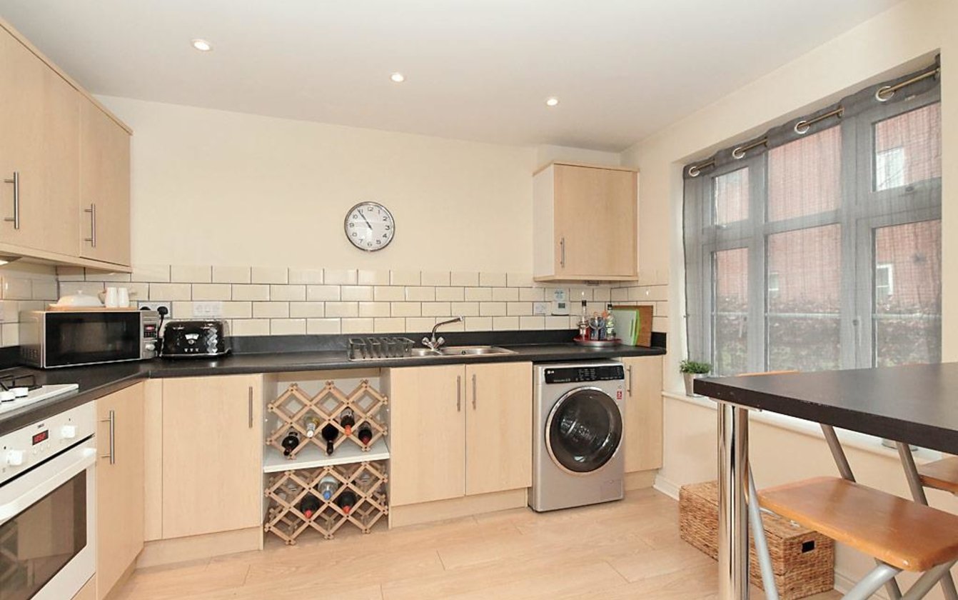 Freeman Drive, Sittingbourne, ME10, 2655, image-2 - Quealy & Co