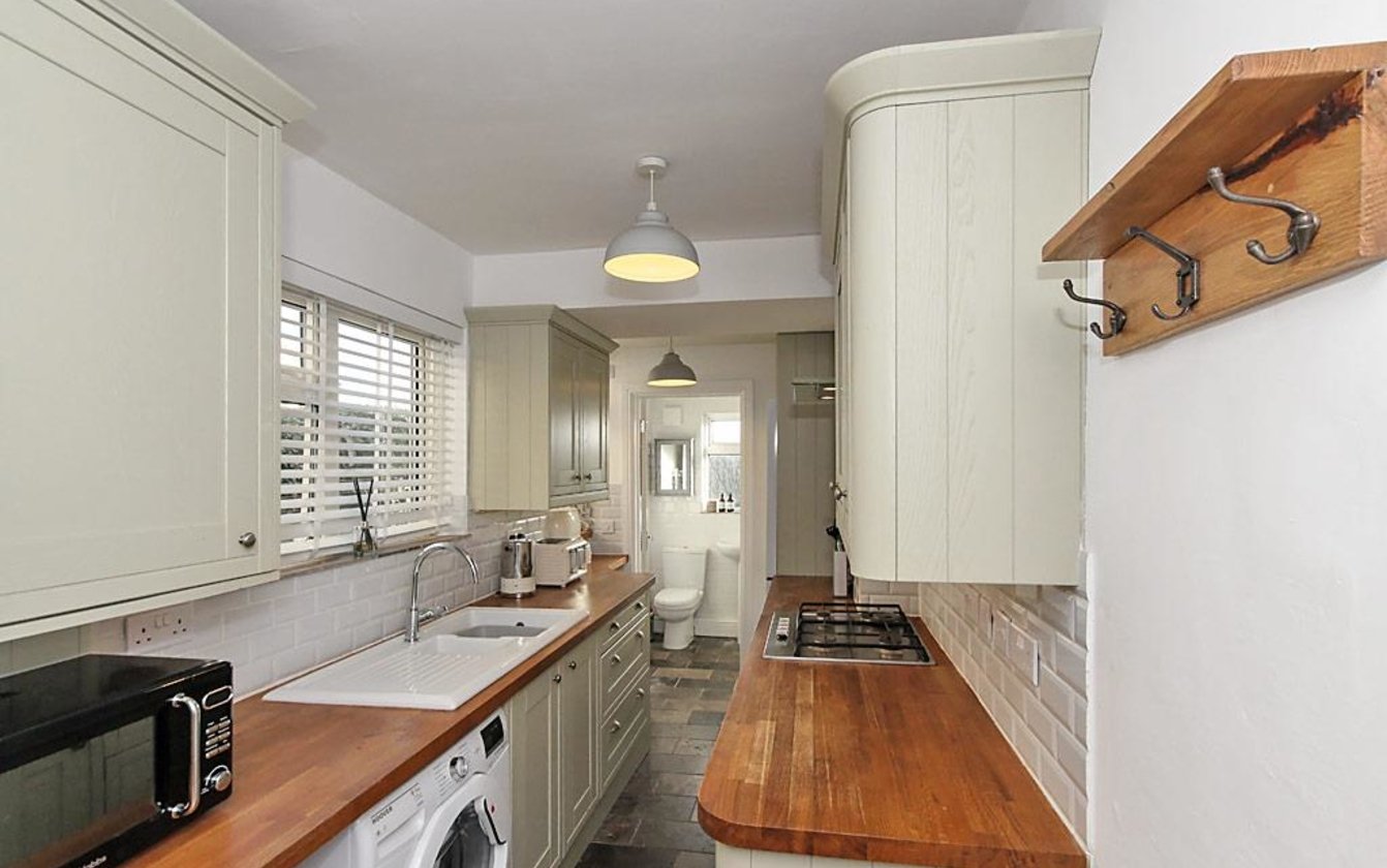 Breach Lane, Lower Halstow, Sittingbourne, Kent, ME9, 3408, image-14 - Quealy & Co