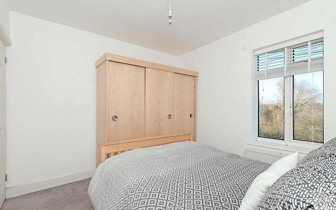 Breach Lane, Lower Halstow, Sittingbourne, Kent, ME9, 3408, image-17 - Quealy & Co