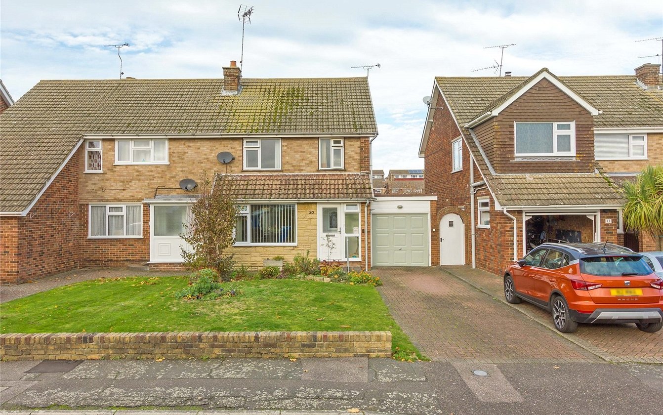 Chatsworth Drive, Sittingbourne, Kent, ME10, 3409, image-1 - Quealy & Co