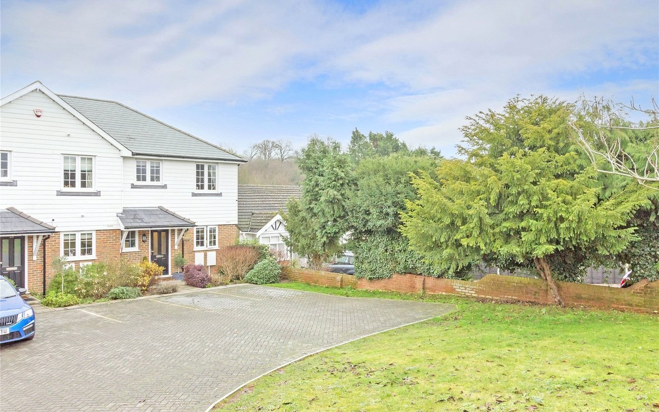 Key Street, Sittingbourne, Kent, ME10, 3454, image-1 - Quealy & Co