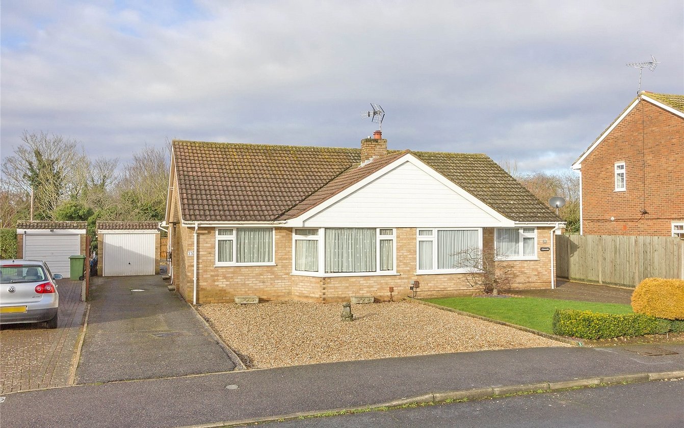 Auckland Drive, Sittingbourne, ME10, 3464, image-1 - Quealy & Co