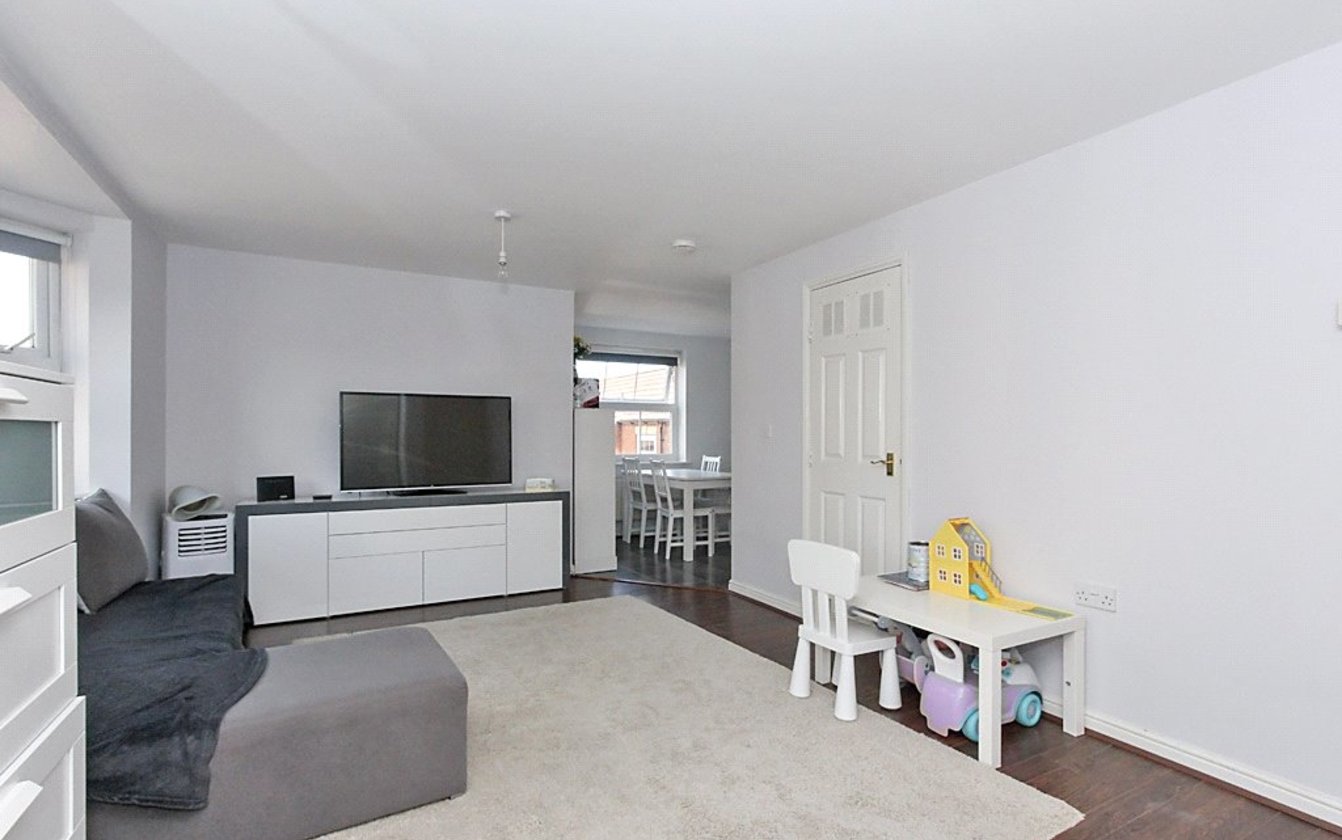 Martin Court, Kemsley, Sittingbourne, ME10, 3624, image-9 - Quealy & Co