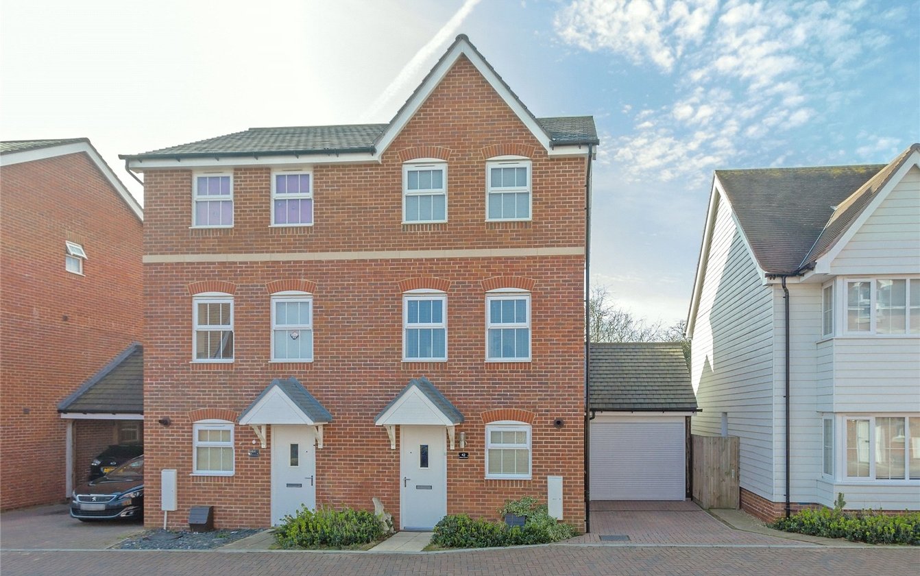 Clifford Crescent, Sittingbourne, ME10, 3629, image-1 - Quealy & Co