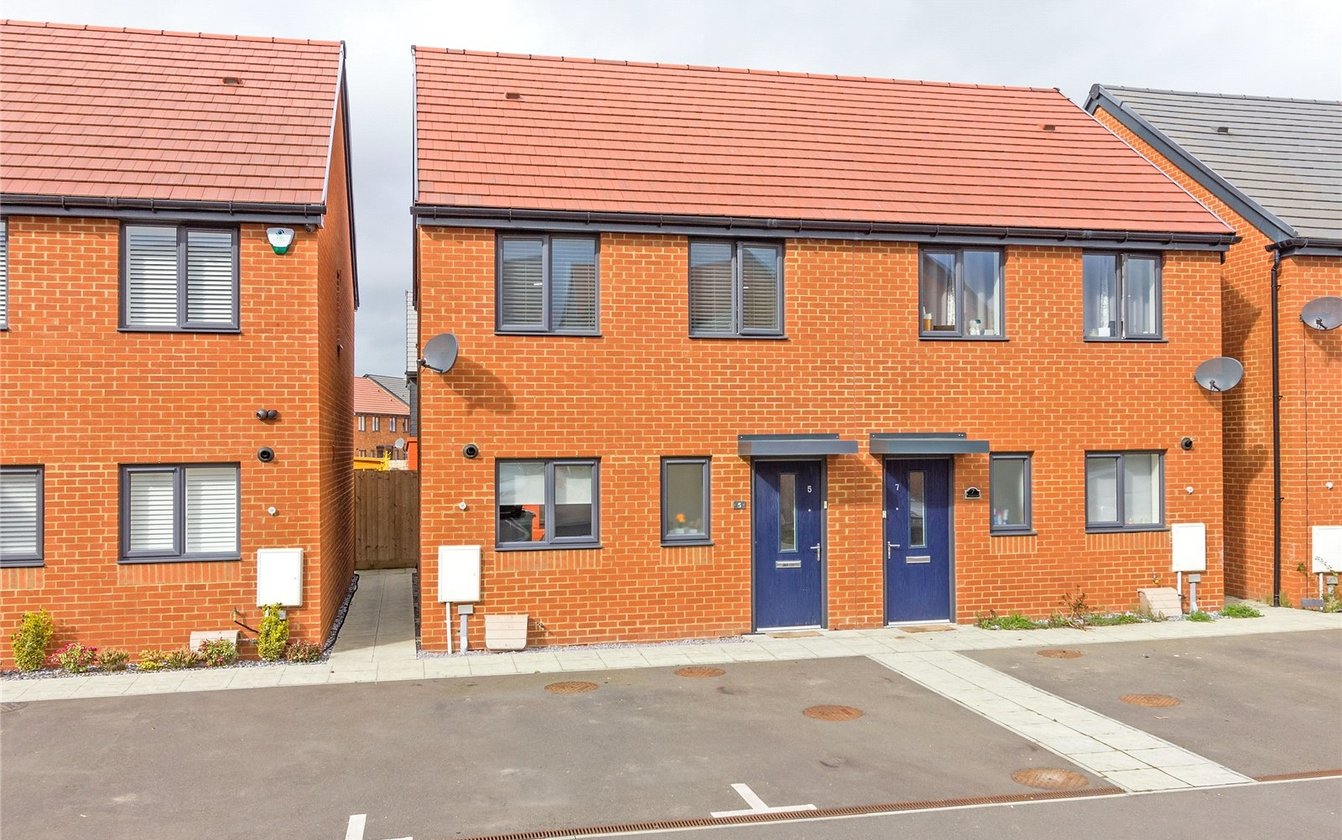 Hardy Close, Queenborough, ME11, 3632, image-1 - Quealy & Co