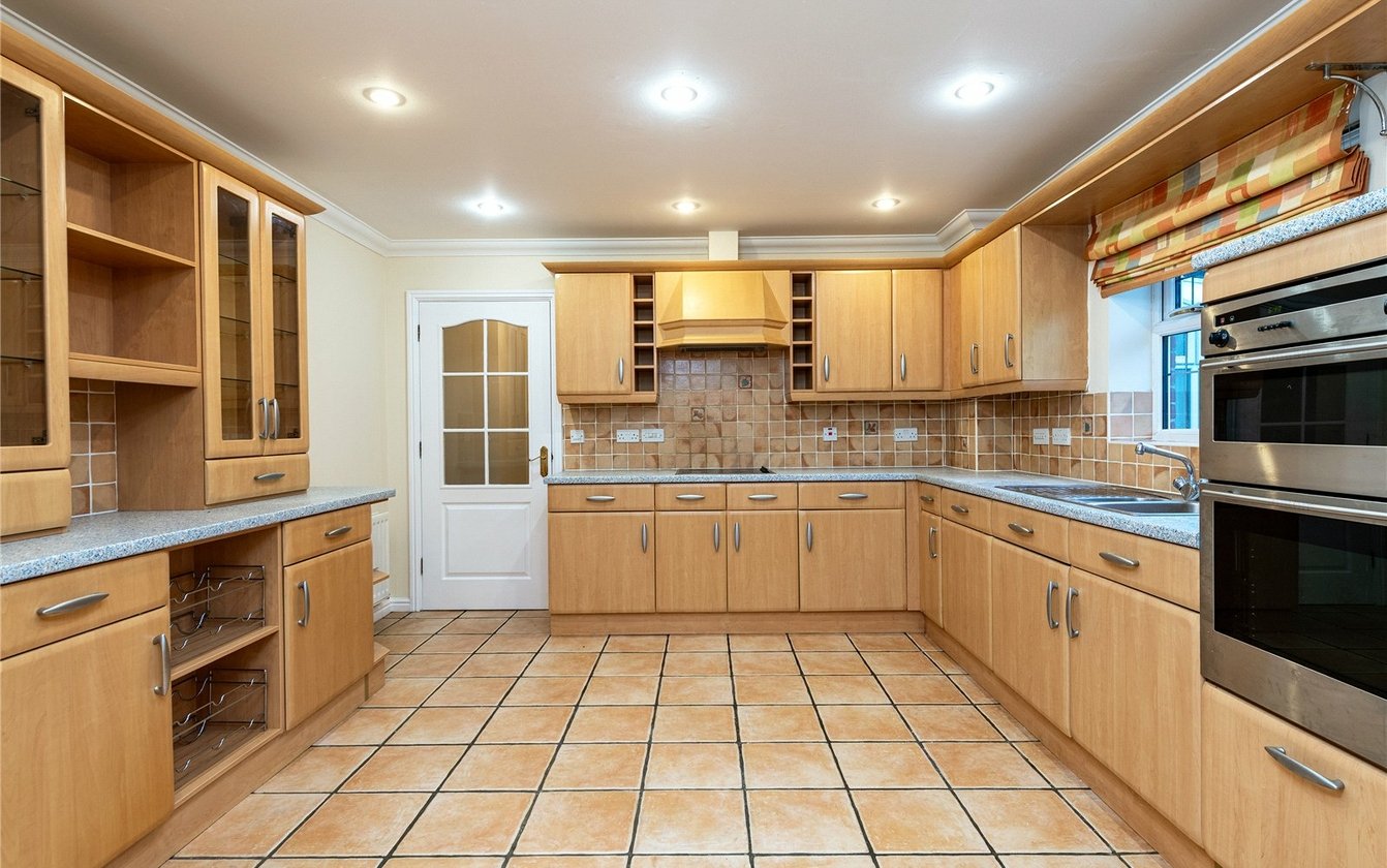 Pintail Drive, Iwade, Sittingbourne, Kent, ME9, 3651, image-5 - Quealy & Co