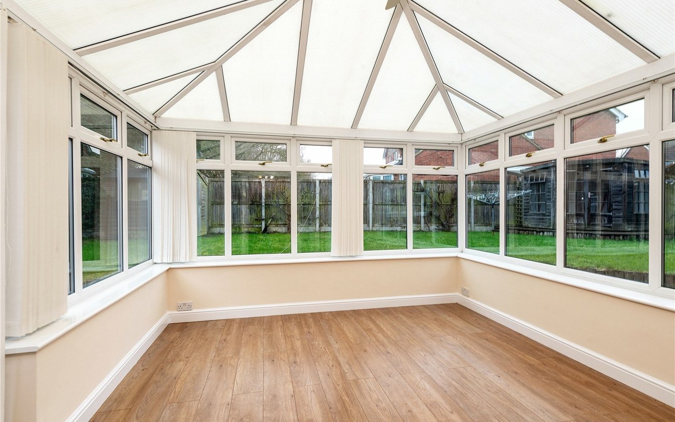 Pintail Drive, Iwade, Sittingbourne, Kent, ME9, 3651, image-4 - Quealy & Co