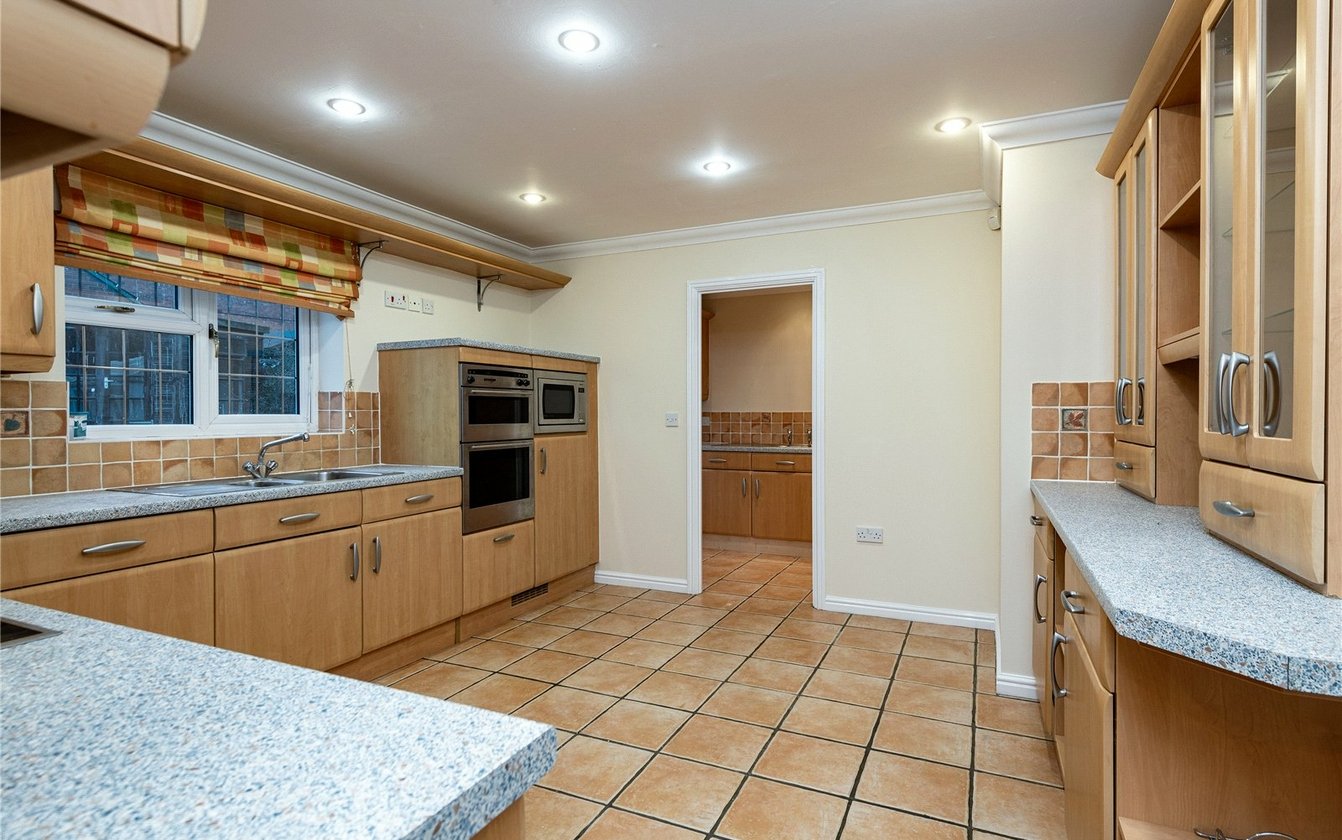 Pintail Drive, Iwade, Sittingbourne, Kent, ME9, 3651, image-6 - Quealy & Co