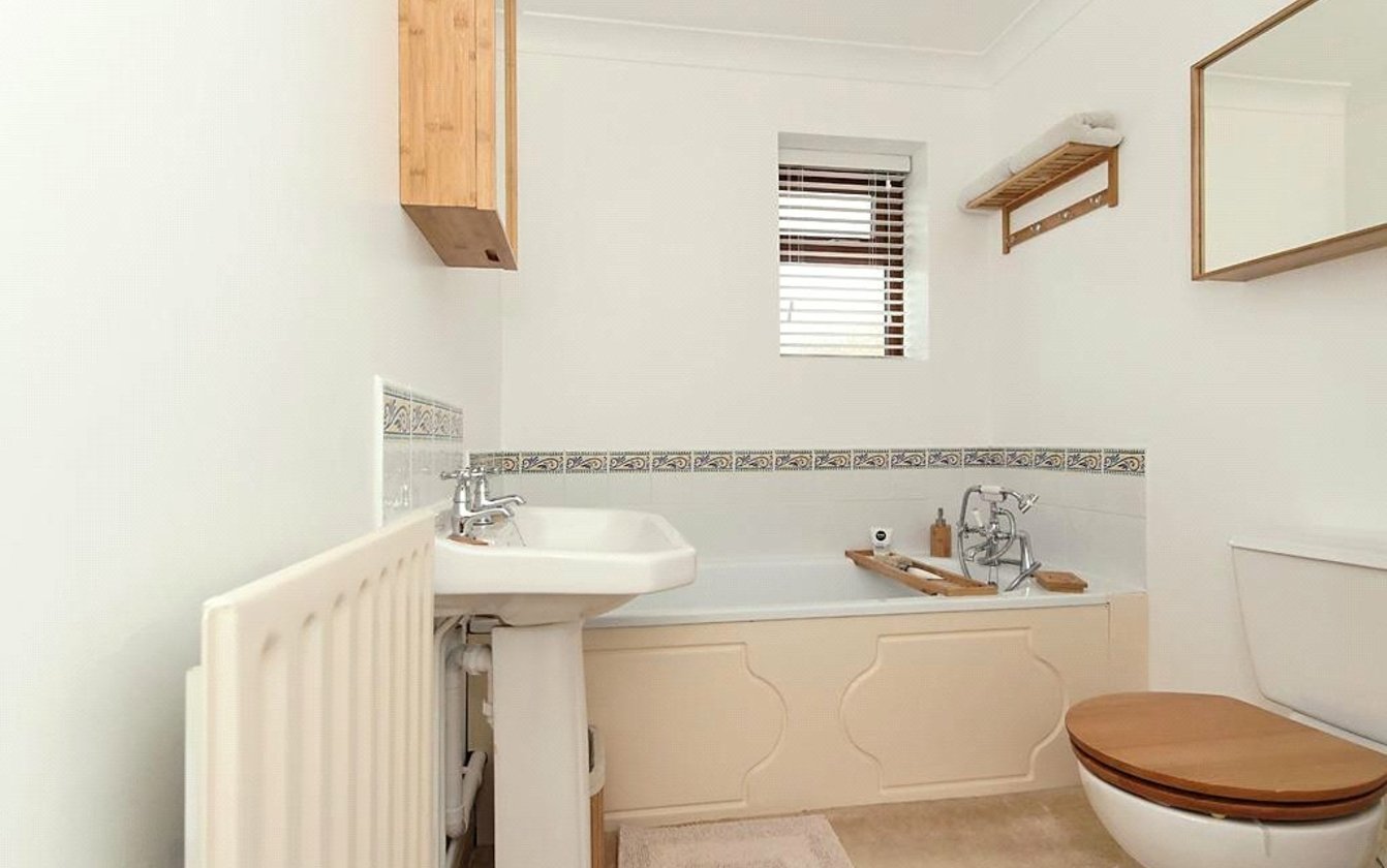 Station Road, Newington, Kent, ME9, 3656, image-14 - Quealy & Co