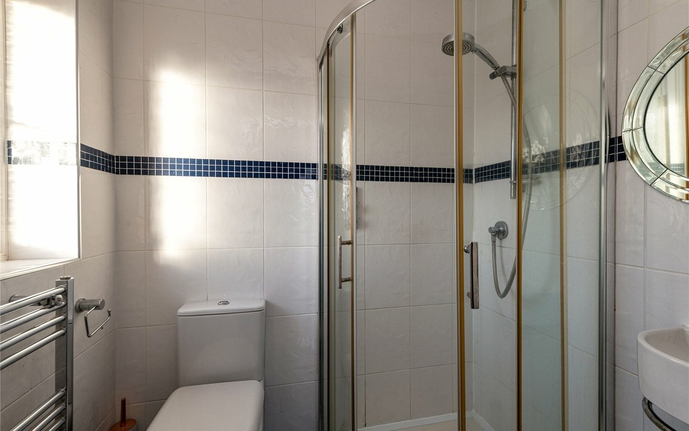 Maylam Gardens, Sittingbourne, Kent, ME10, 3660, image-11 - Quealy & Co