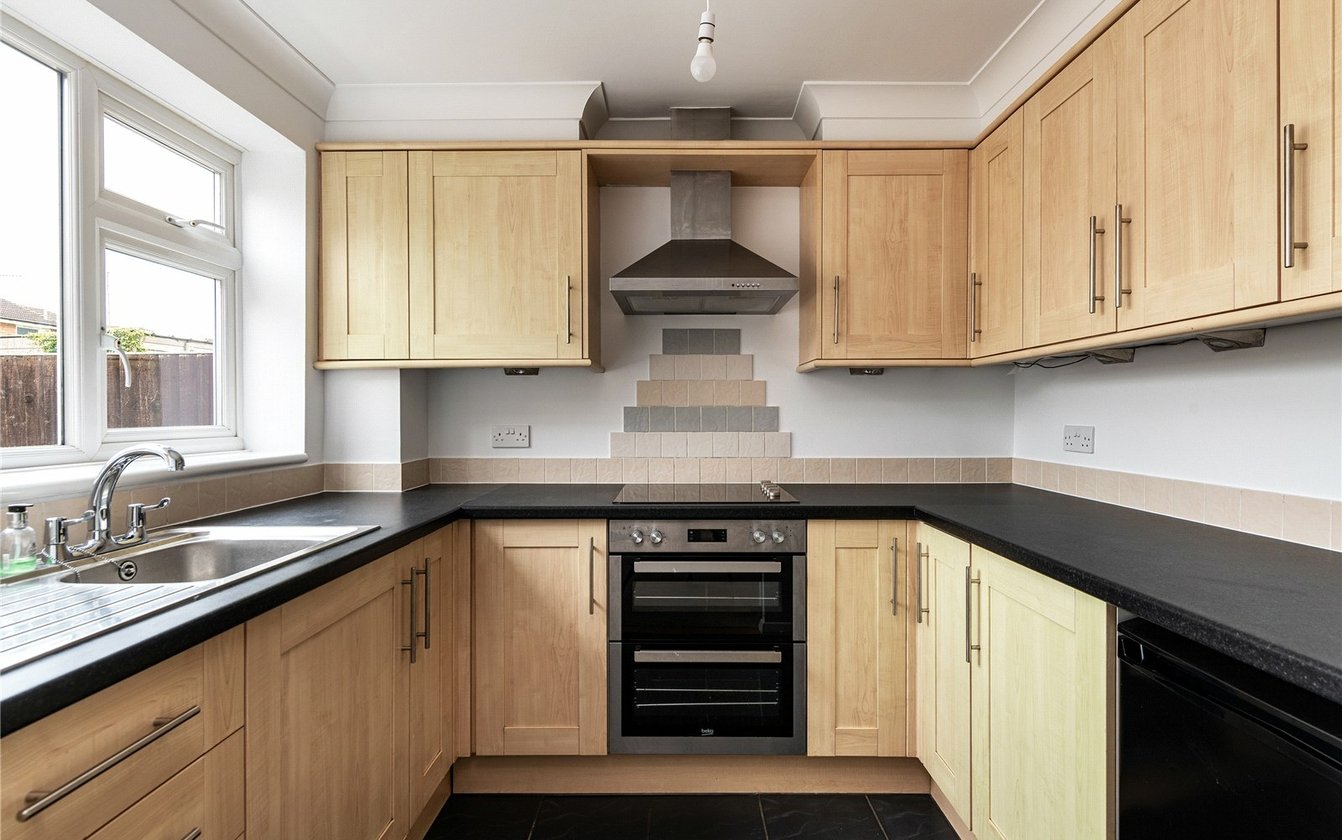 Heather Close, Sittingbourne, Kent, ME10, 3728, image-3 - Quealy & Co