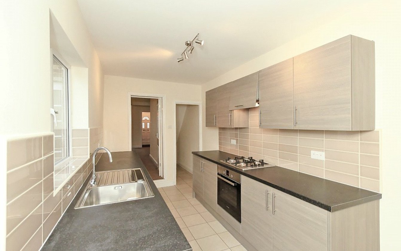 Chalkwell Road, Sittingbourne, Kent, ME10, 3760, image-2 - Quealy & Co