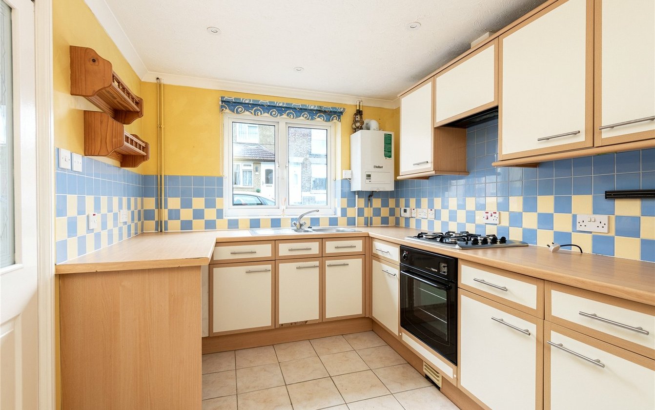 Goodnestone Road, Sittingbourne, Kent, ME10, 3763, image-3 - Quealy & Co