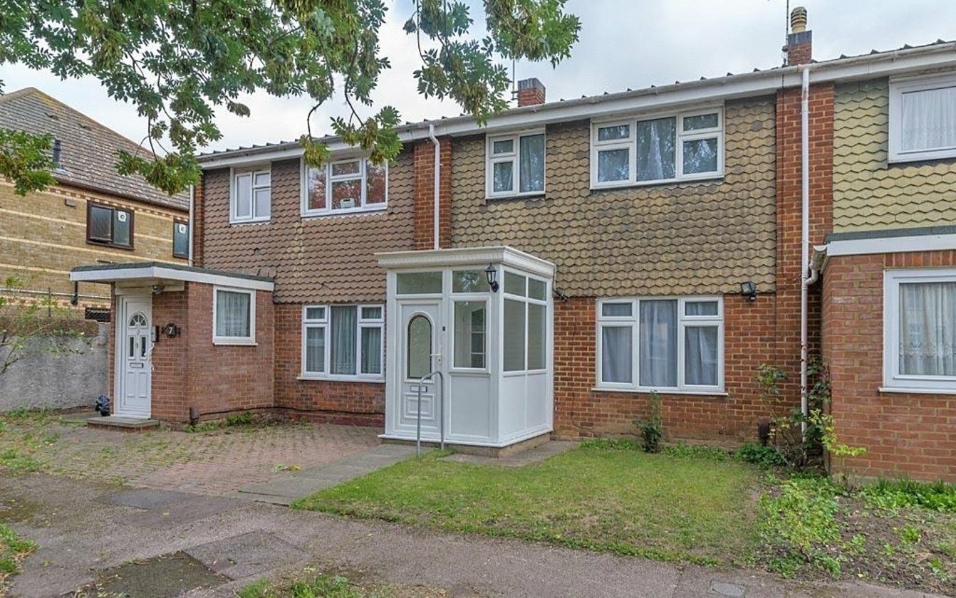 Sprotshill Close, Milton Regis, Sittingbourne, Kent, ME10, 3783, image-1 - Quealy & Co