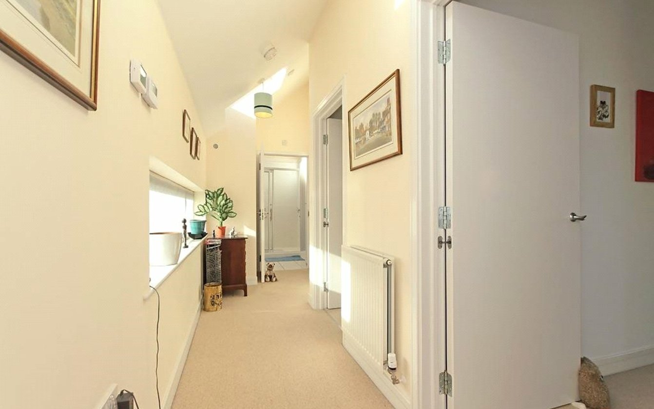 Bluebell Drive, Sittingbourne, Kent, ME10, 3785, image-14 - Quealy & Co