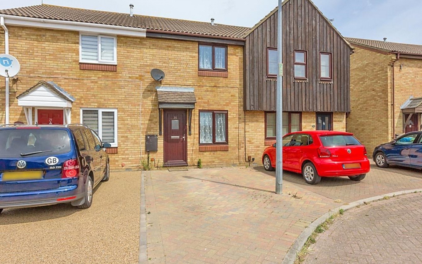 2 Bedroom house to rent in Aylewyn Green, Sittingbourne, Kent, ME10