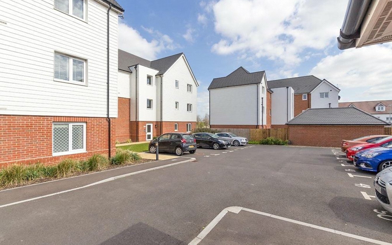 12 Litmus House, Vellum Drive, Sittingbourne, Kent, ME10, 3809, image-15 - Quealy & Co