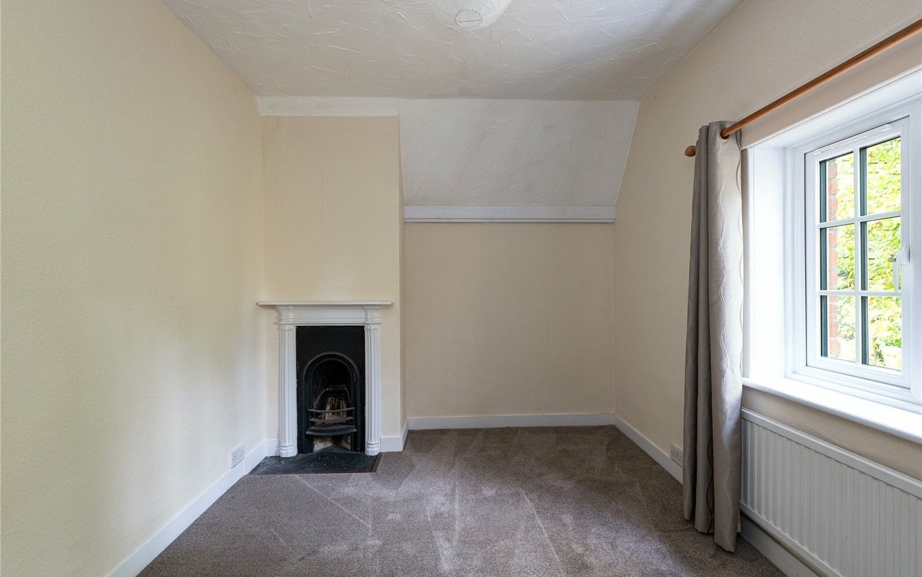 Flint Cottages, Tunstall, Sittingbourne, Kent, ME9, 3831, image-12 - Quealy & Co
