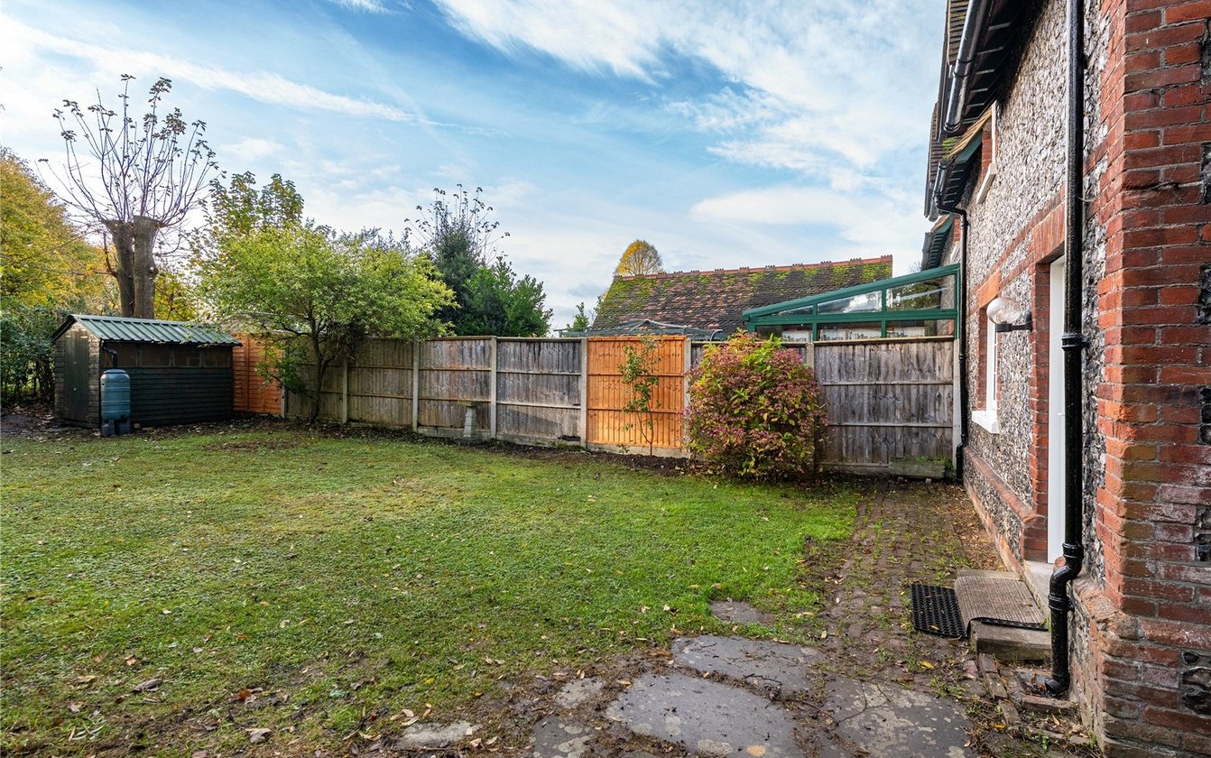 Flint Cottages, Tunstall, Sittingbourne, Kent, ME9, 3831, image-16 - Quealy & Co