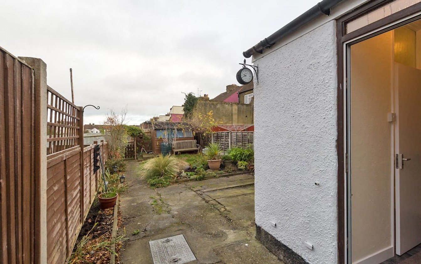Thomas Road, Sittingbourne, Kent, ME10, 3866, image-8 - Quealy & Co