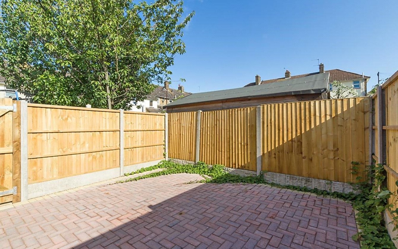 Castle Rough Lane, Sittingbourne, Kemsley, Kent, ME10, 3909, image-11 - Quealy & Co