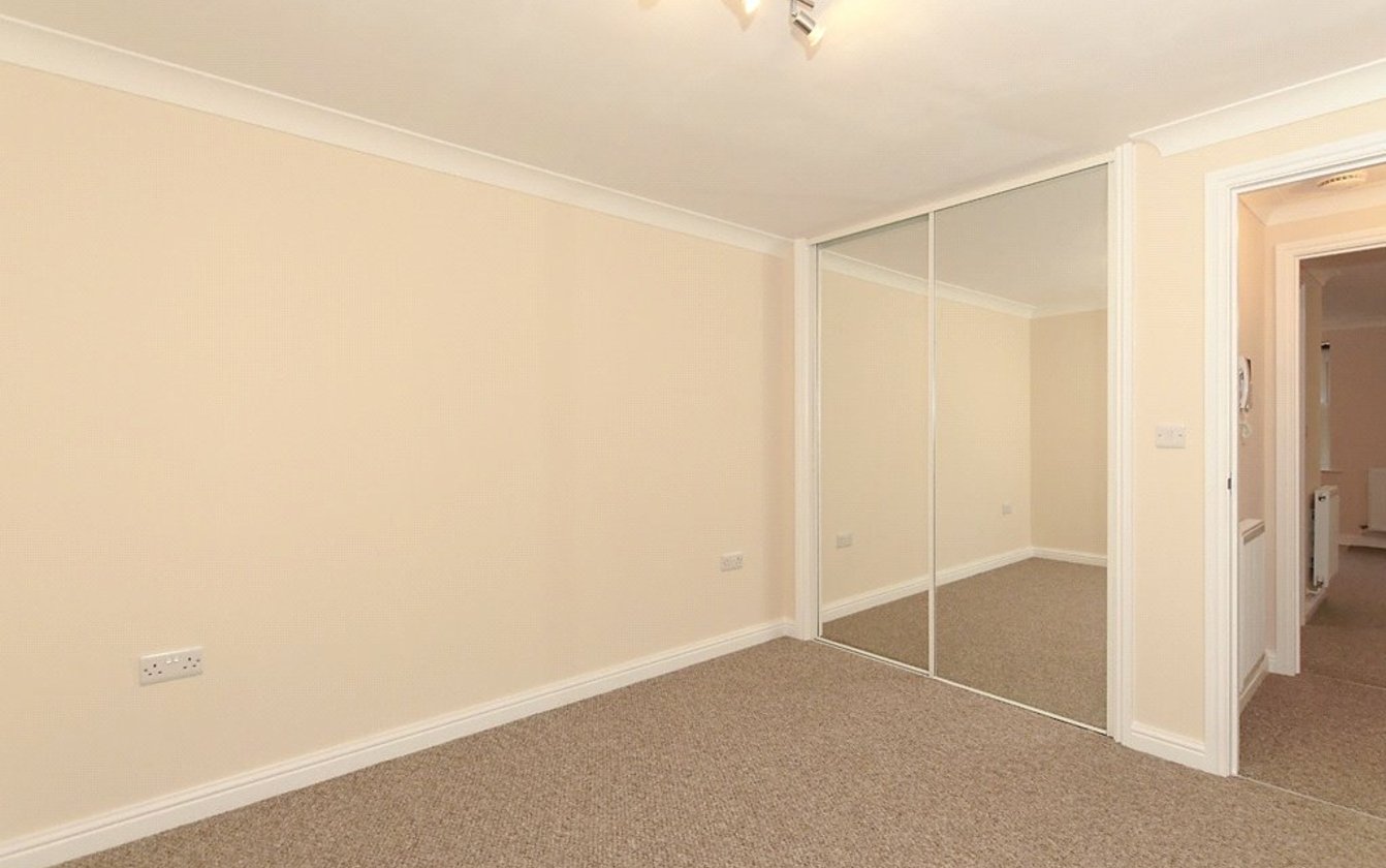 2 Pear Tree Court, Connaught Road, Sittingbourne, Kent, ME10, 3912, image-3 - Quealy & Co
