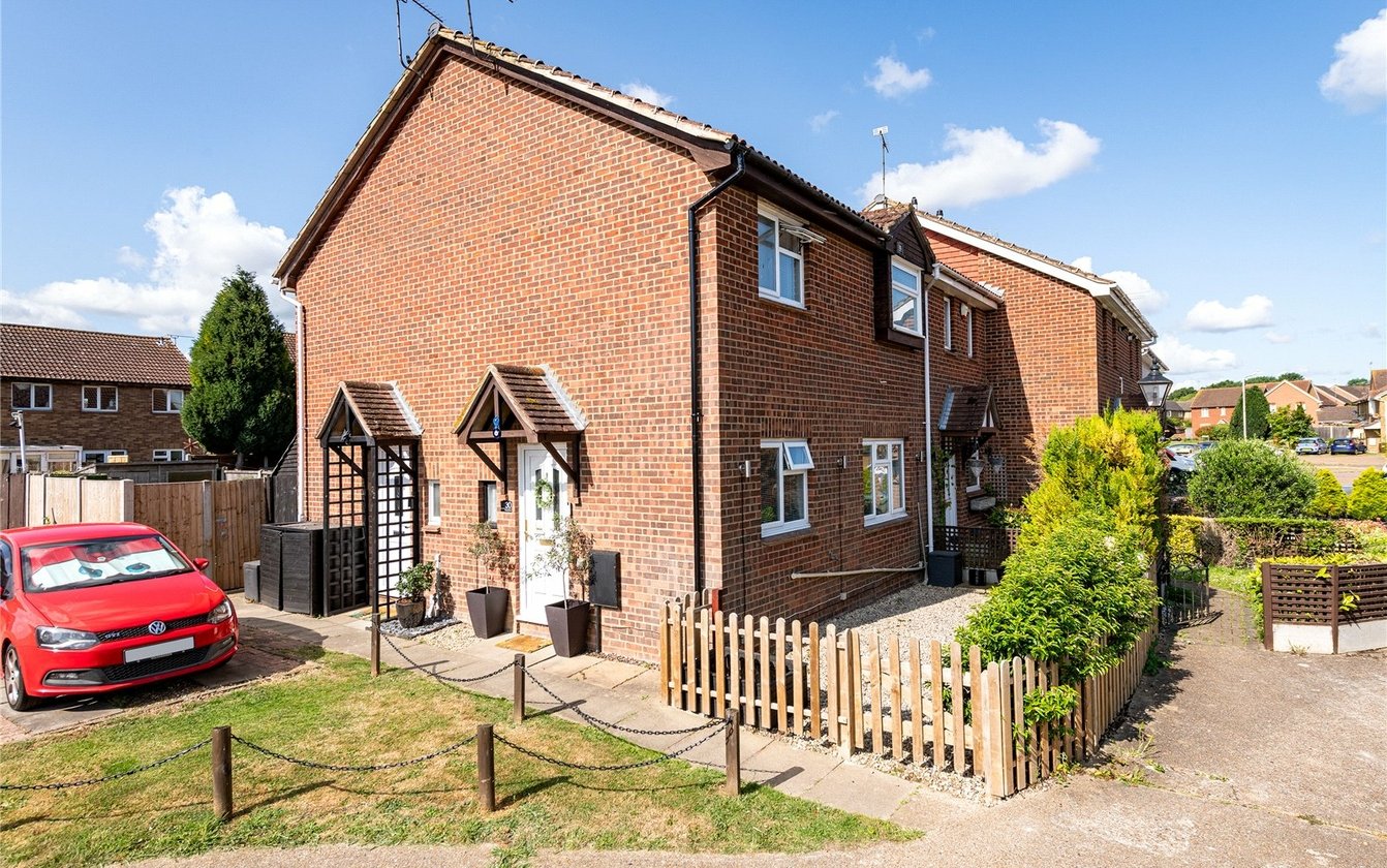 Vectis Drive, Sittingbourne, Kent, ME10, 3913, image-1 - Quealy & Co