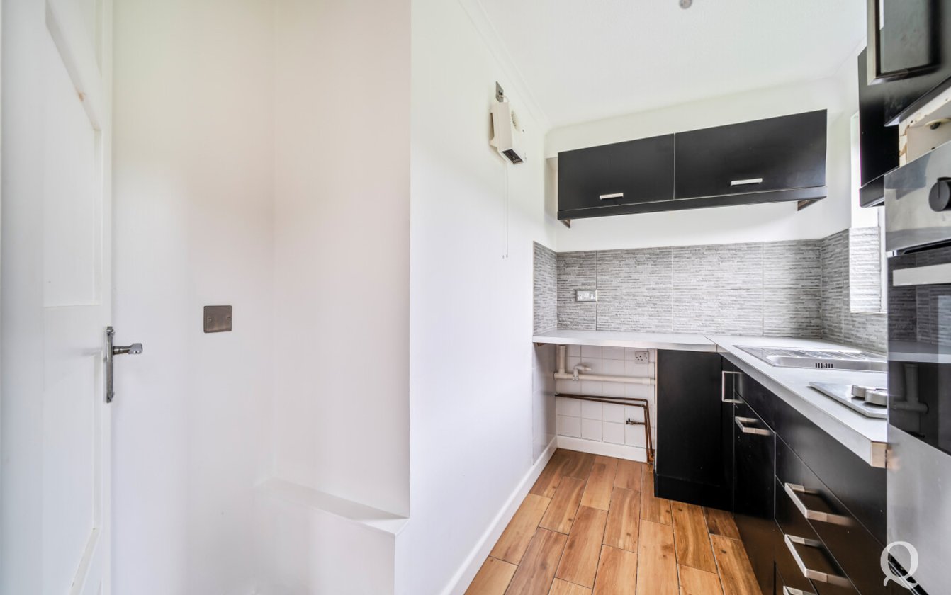 Whimbrel Close, Sittingbourne, Kent, ME10, 3961, image-3 - Quealy & Co