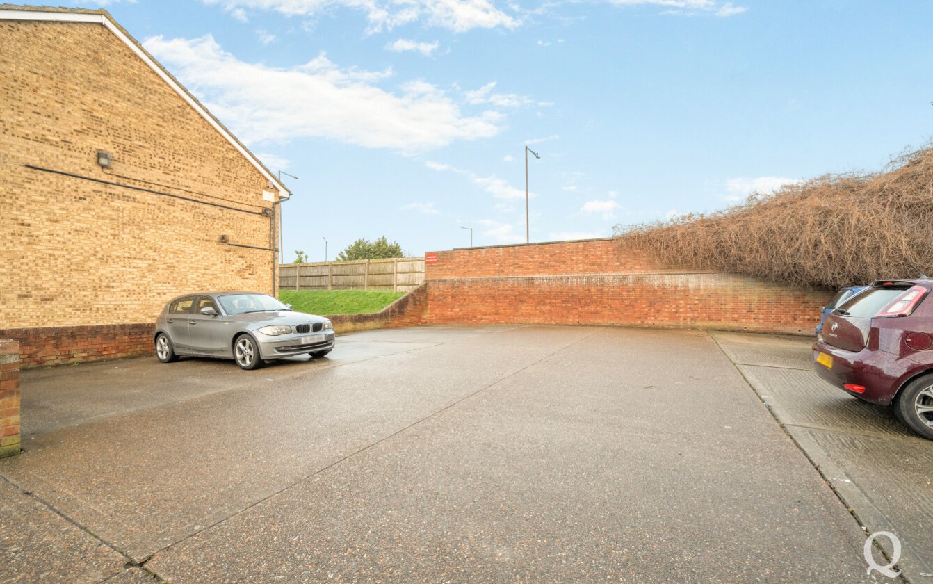 Whimbrel Close, Sittingbourne, Kent, ME10, 3961, image-13 - Quealy & Co