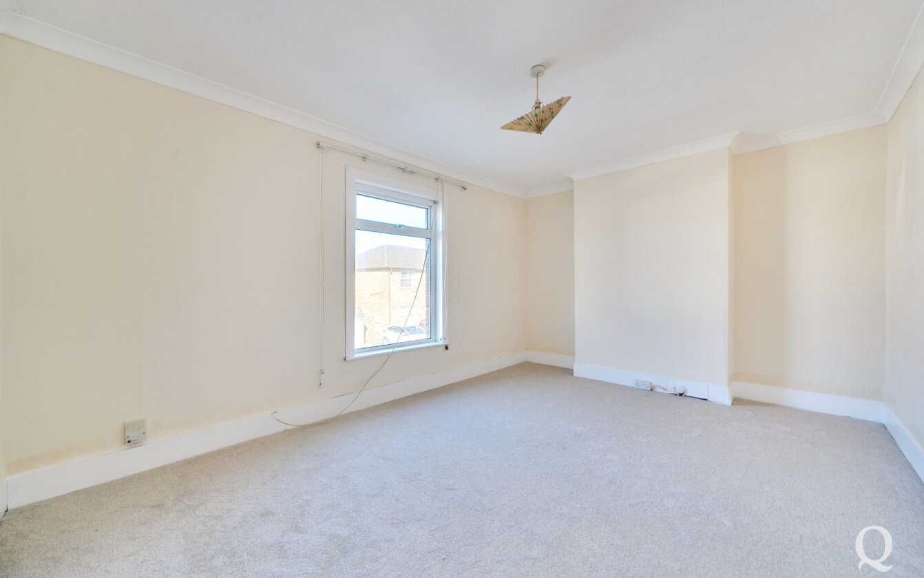 Harold Road, SITTINGBOURNE, Kent, ME10, 3992, image-13 - Quealy & Co